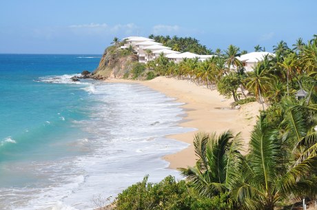 pláž na ostrově Antigua